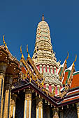 Bangkok Grand Palace, Detail of the roof of the Royal Pantheon of the Wat Phra Keow (temple of the Emerald Buddha).